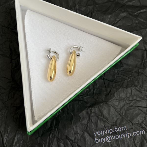 ブランドスーパーコピー 激安専門店 今からの季節にピッタリ！ ボッテガ ヴェネタ BOTTEGA VENETA 2025超激得高品質 ピアス 2色可選